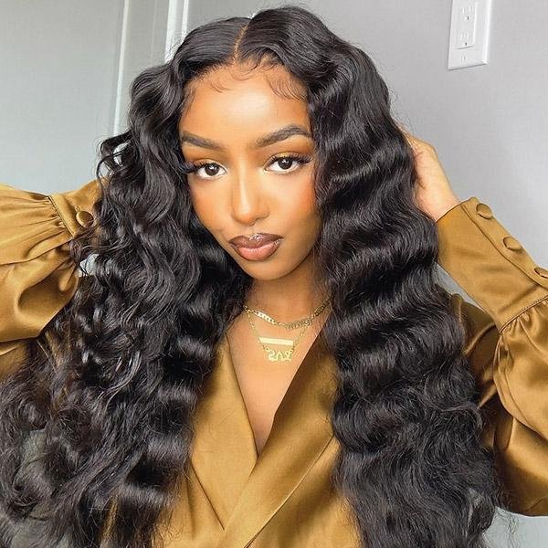 Loose Deep Wave Bundles with Closure Peruvian Hair Bundles with Closure Remy 100% Human Hair Bundles with 4x4 lace Closure